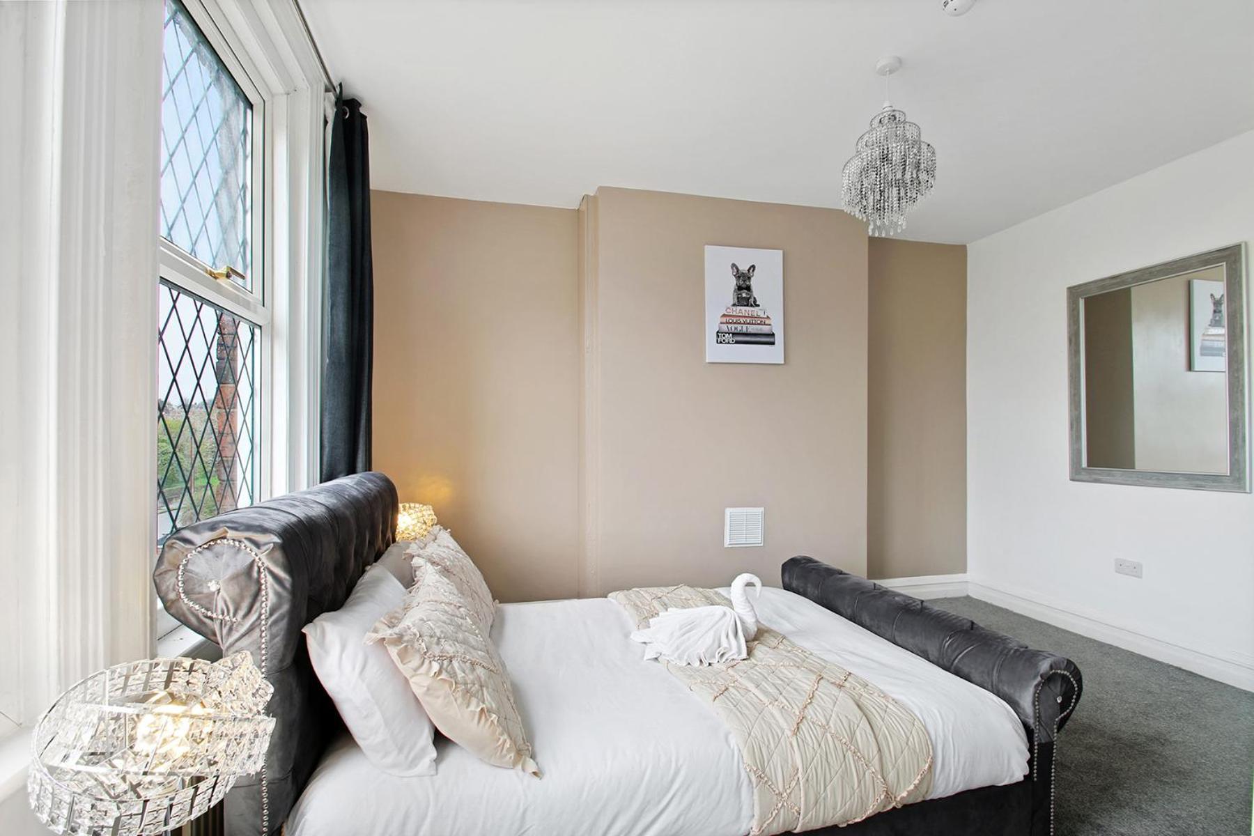 Home In Woodhouse, Leeds Leeds  Buitenkant foto