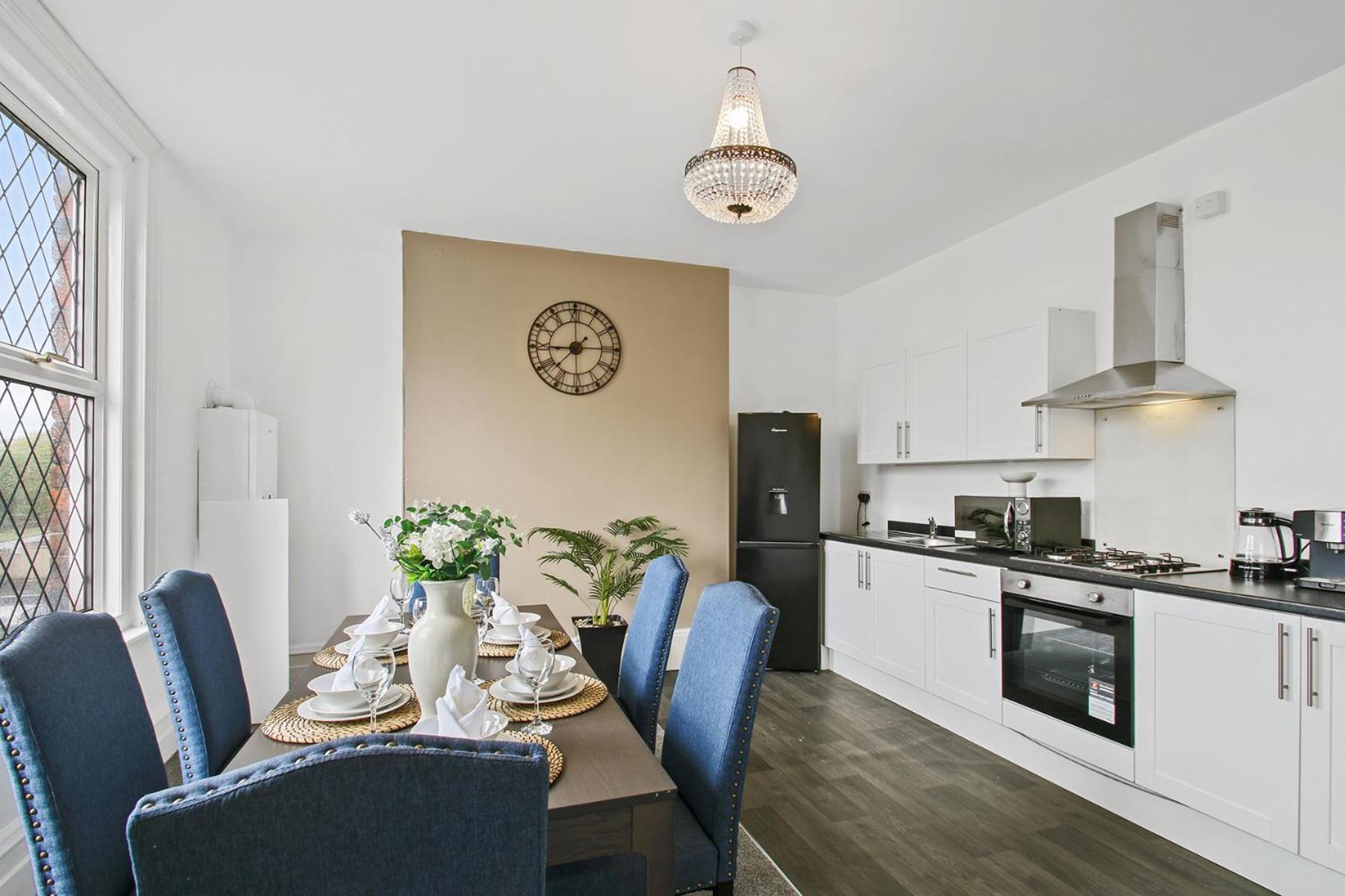 Home In Woodhouse, Leeds Leeds  Buitenkant foto